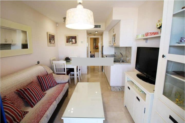 1 bedroom apartment for sale in Benalmadena, Spain - Image 3