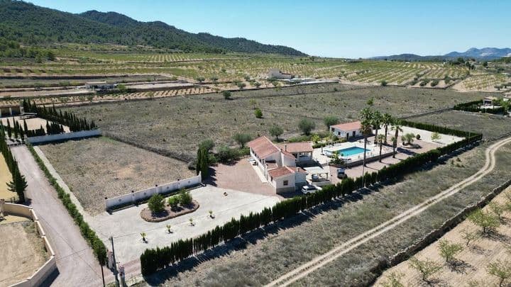 4 bedrooms house for sale in Pinoso, Spain - Image 3