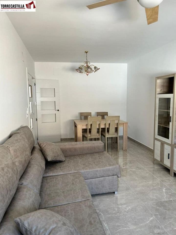 2 bedrooms apartment for rent in Albacete, Spain - Image 3