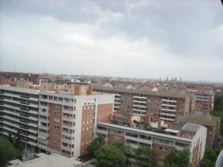 1 bedroom apartment for rent in Zaragoza, Spain - Image 5