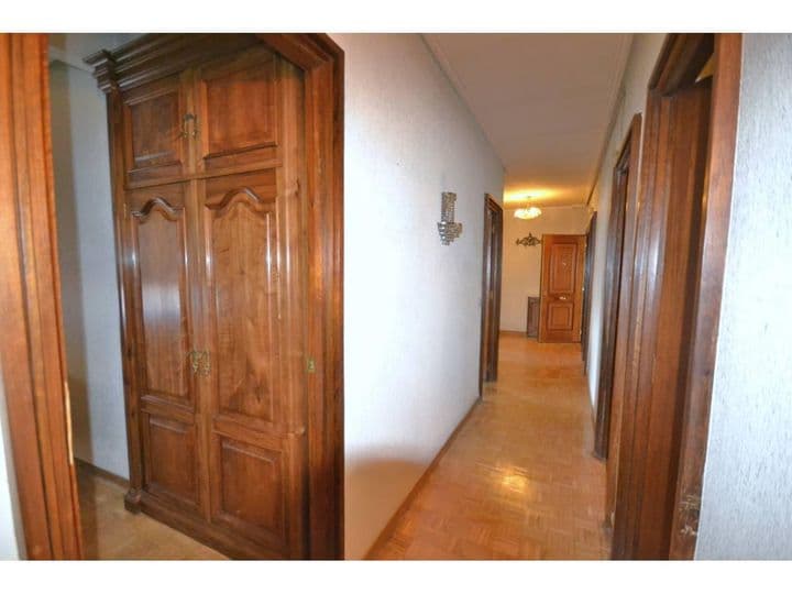 4 bedrooms apartment for rent in Palencia, Spain - Image 6