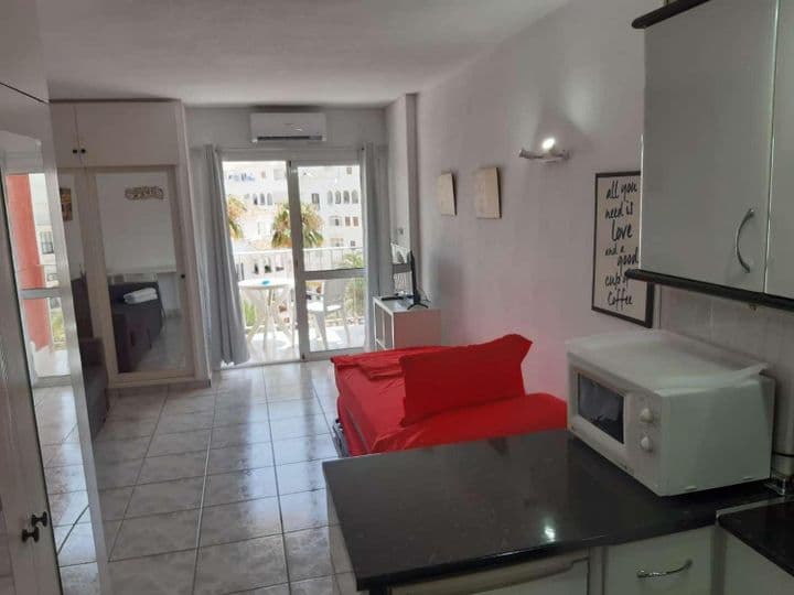 Apartment for rent in Parque de la Paloma, Spain - Image 4