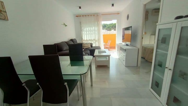 1 bedroom apartment for rent in Mijas Costa, Spain - Image 6