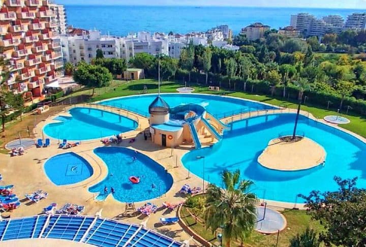 Apartment for rent in Parque de la Paloma, Spain