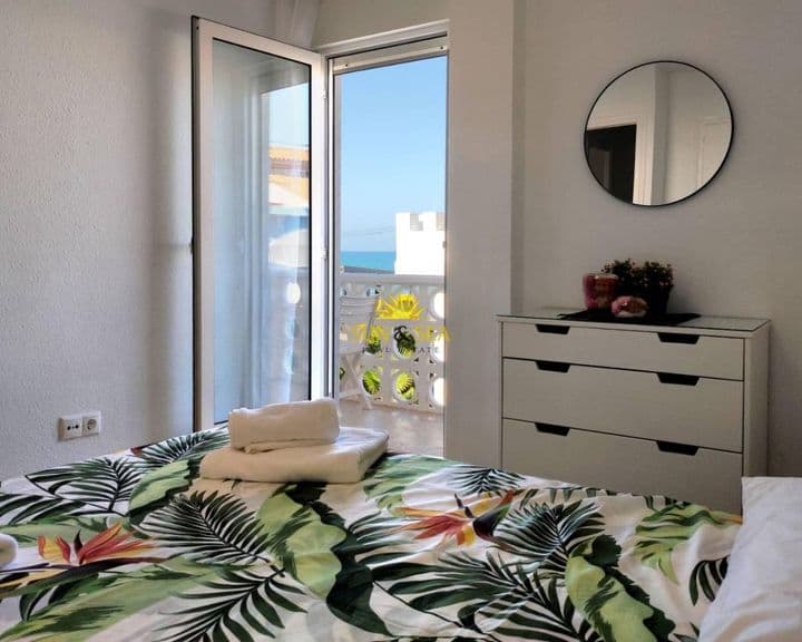 3 bedrooms apartment for rent in Los Europeos, Spain - Image 12