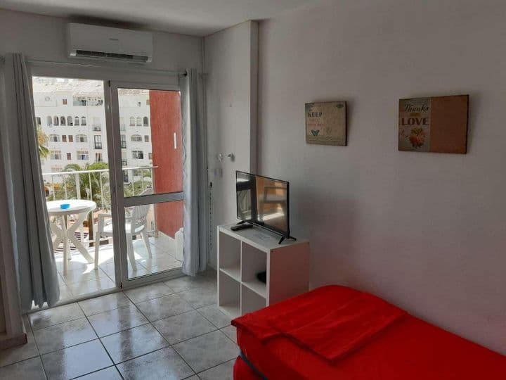 Apartment for rent in Parque de la Paloma, Spain - Image 9