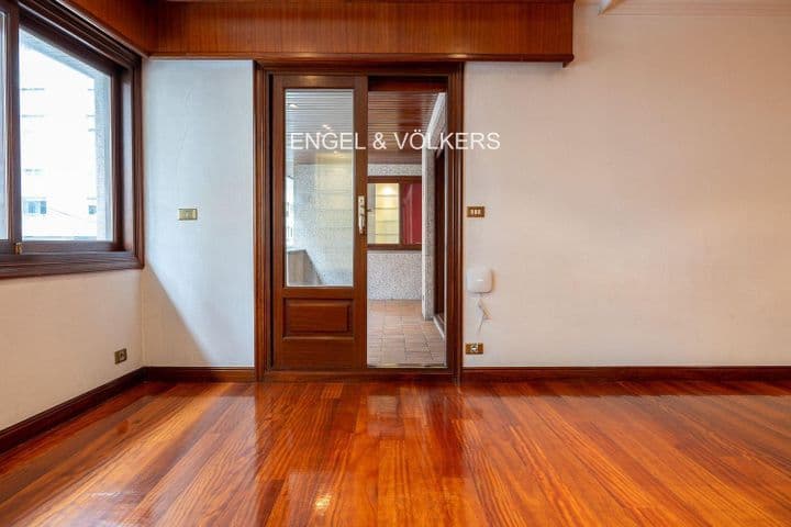 5 bedrooms apartment for sale in Vigo, Spain - Image 8