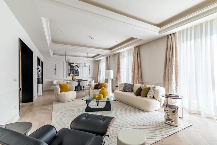 6 bedrooms apartment for rent in Salamanca, Spain - Image 9