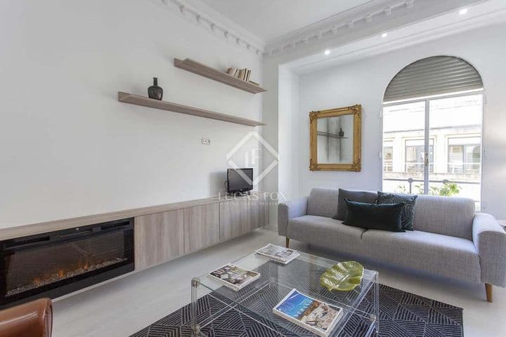 4 bedrooms apartment for rent in Valencia, Spain - Image 6