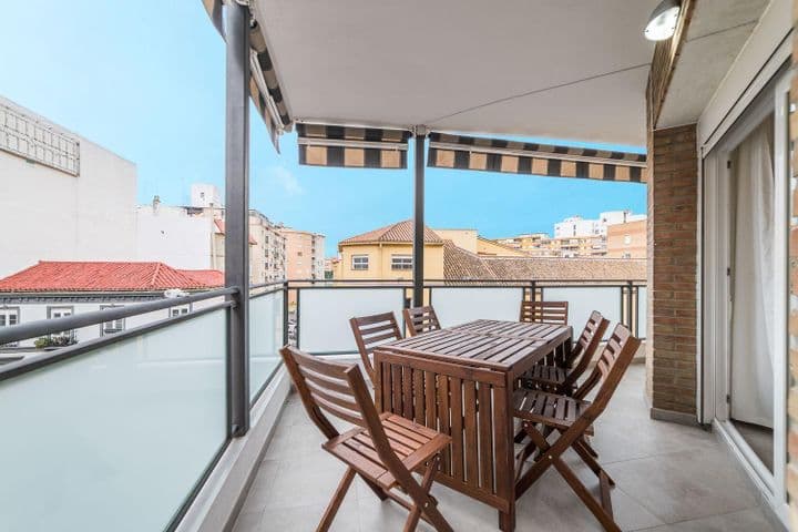 3 bedrooms apartment for rent in Malaga, Spain - Image 9