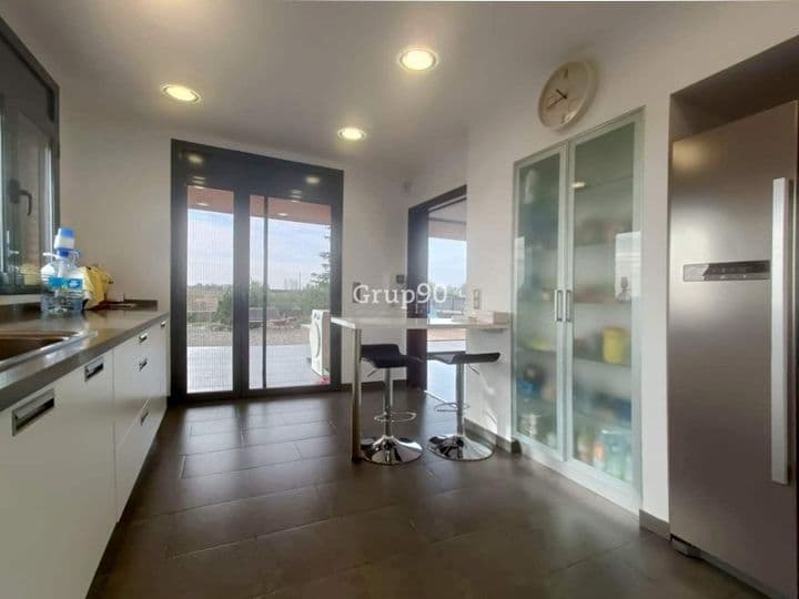 4 bedrooms house for sale in Lleida, Spain - Image 4