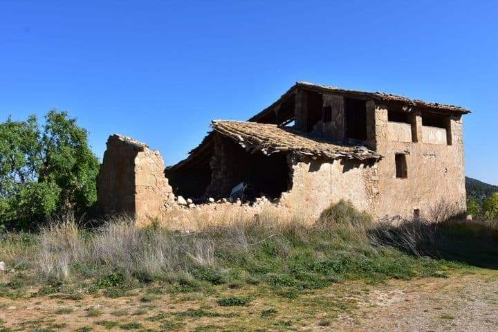 House for sale in Valderrobres, Spain - Image 3