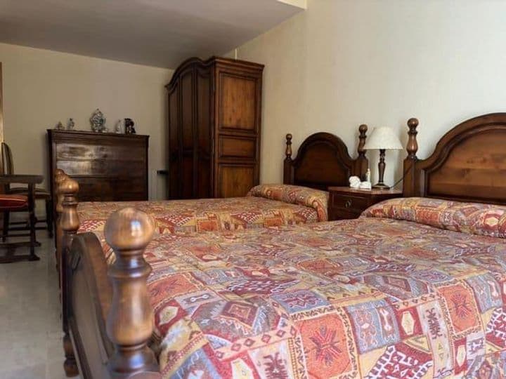 5 bedrooms apartment for sale in Badajoz, Spain - Image 3