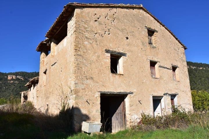 House for sale in Valderrobres, Spain