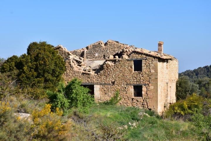 House for sale in Valderrobres, Spain - Image 2