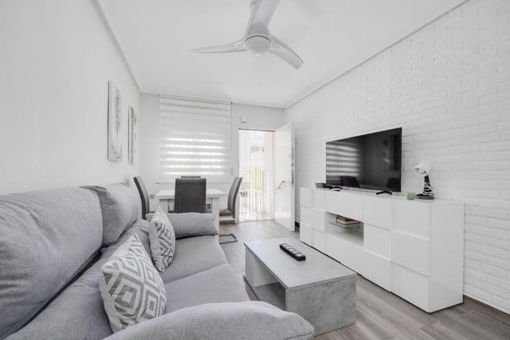 2 bedrooms house for sale in Centro, Spain - Image 10