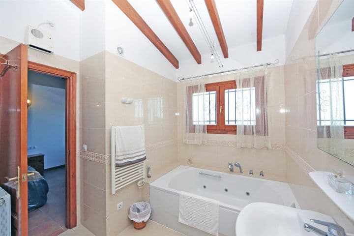 4 bedrooms house for sale in Denia, Spain - Image 4