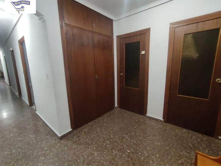 4 bedrooms apartment for rent in Albacete, Spain - Image 10