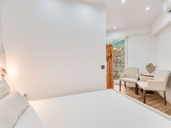 1 bedroom apartment for sale in Marbella, Spain - Image 12