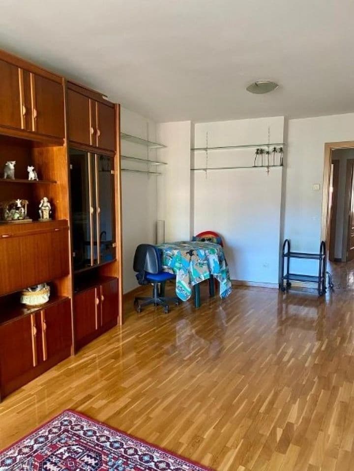 2 bedrooms apartment for sale in Torrelavega, Spain - Image 6