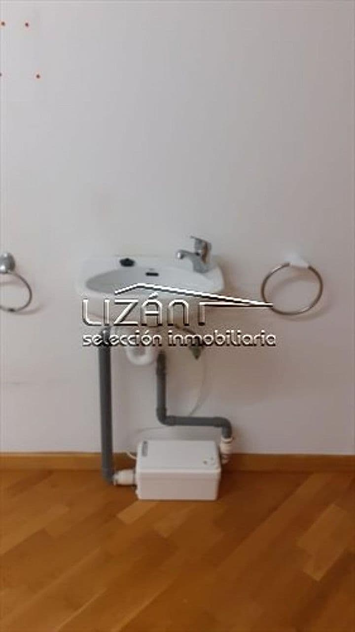 3 bedrooms apartment for sale in Oviedo, Spain - Image 3