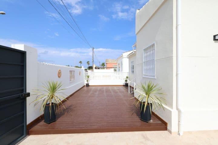 3 bedrooms house for sale in La Siesta, Spain - Image 2