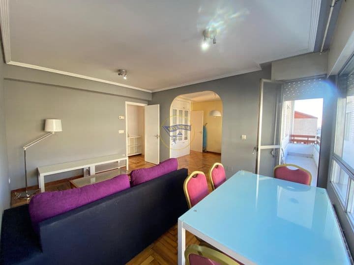 2 bedrooms apartment for rent in Vigo, Spain - Image 8