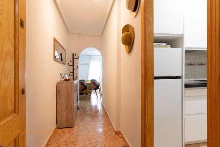 2 bedrooms apartment for sale in Centro, Spain - Image 2