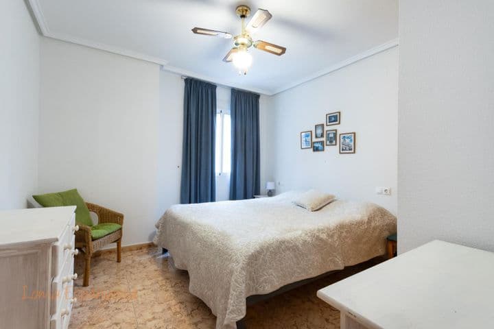 2 bedrooms apartment for sale in Centro, Spain - Image 11