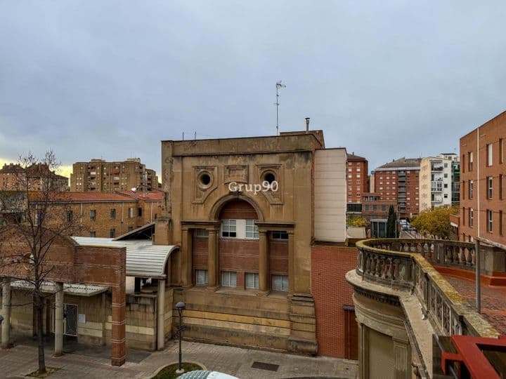 3 bedrooms apartment for sale in Lleida, Spain - Image 4