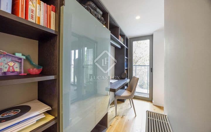 3 bedrooms apartment for rent in Valencia, Spain - Image 7