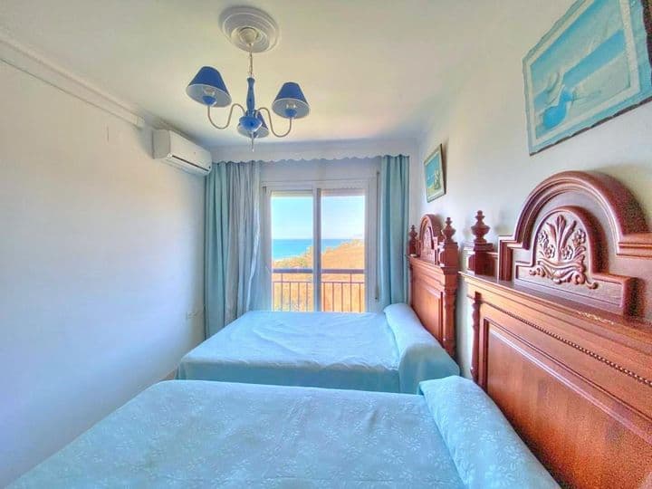 2 bedrooms apartment for rent in Benajarafe, Spain - Image 11