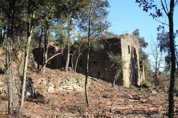 House for sale in Girona, Spain - Image 8