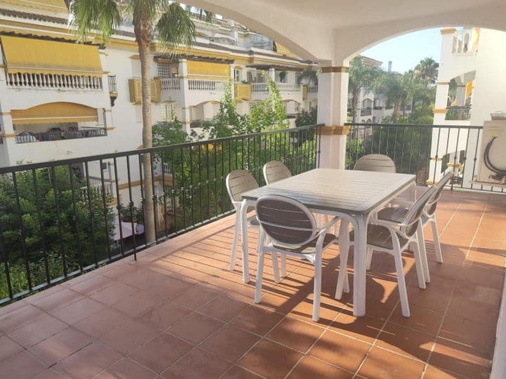 2 bedrooms apartment for rent in Nueva Andalucia, Spain - Image 5