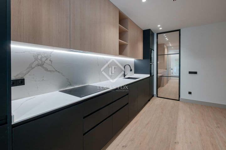 2 bedrooms apartment for sale in Madrid, Spain - Image 2