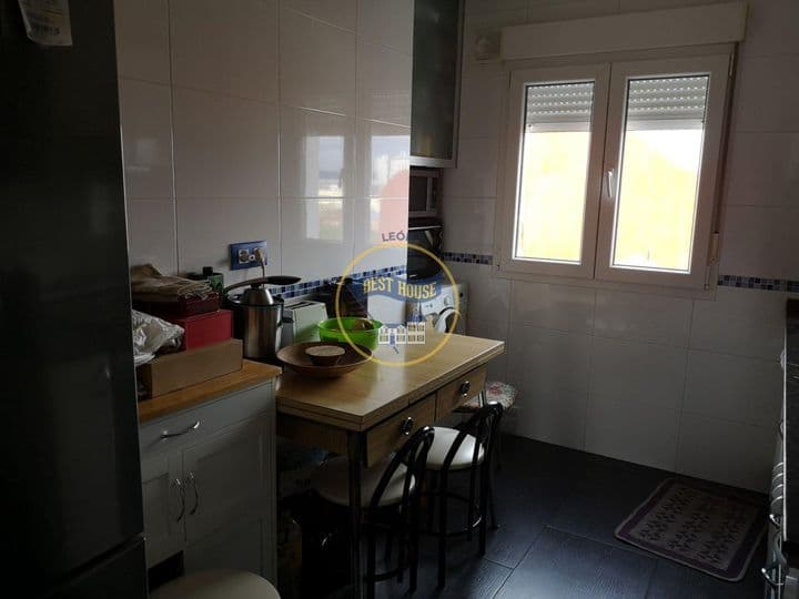 3 bedrooms apartment for sale in Leon, Spain - Image 5