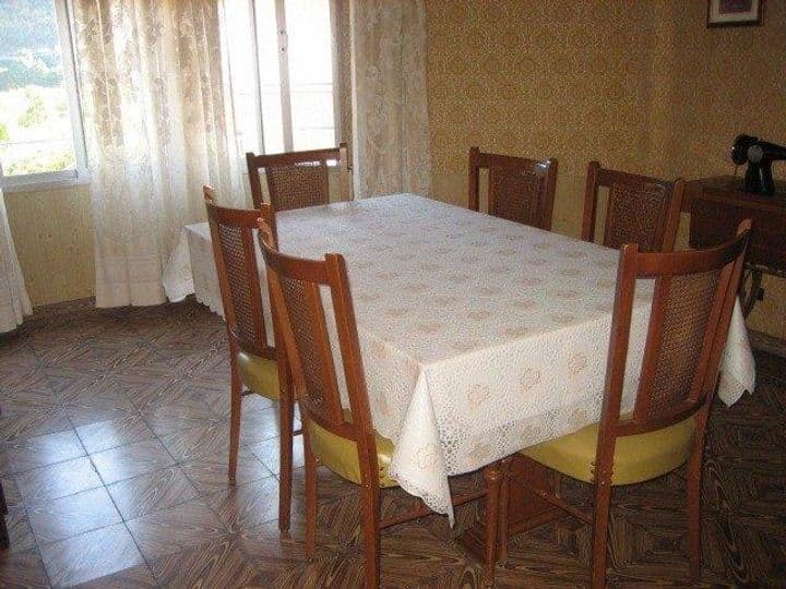 3 bedrooms apartment for rent in Ponferrada, Spain - Image 4