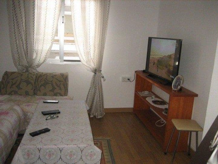 3 bedrooms apartment for rent in Ponferrada, Spain - Image 2