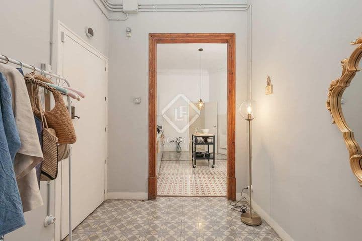 1 bedroom apartment for rent in Barcelona, Spain - Image 11