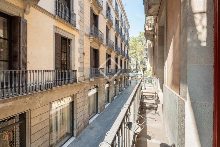 1 bedroom apartment for rent in Barcelona, Spain - Image 7