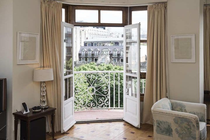 4 bedrooms apartment for rent in Vigo, Spain - Image 3