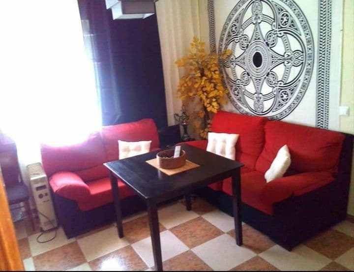 3 bedrooms apartment for rent in Granada, Spain - Image 2