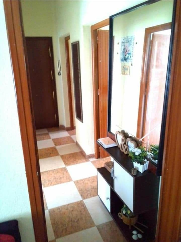 3 bedrooms apartment for rent in Granada, Spain - Image 12