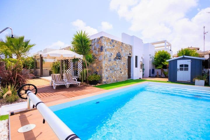 3 bedrooms house for rent in Lomas de Cabo Roig-Los Dolses, Spain - Image 2