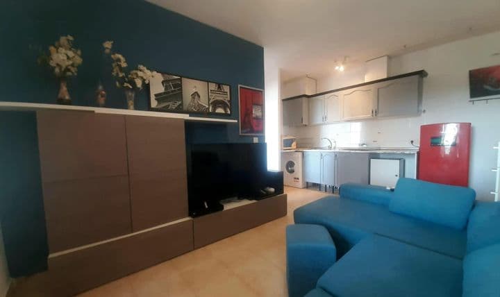 1 bedroom apartment for rent in Los Balcones - Los Altos del Eden, Spain - Image 8