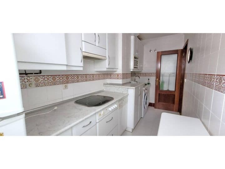 2 bedrooms apartment for rent in Palencia, Spain - Image 3