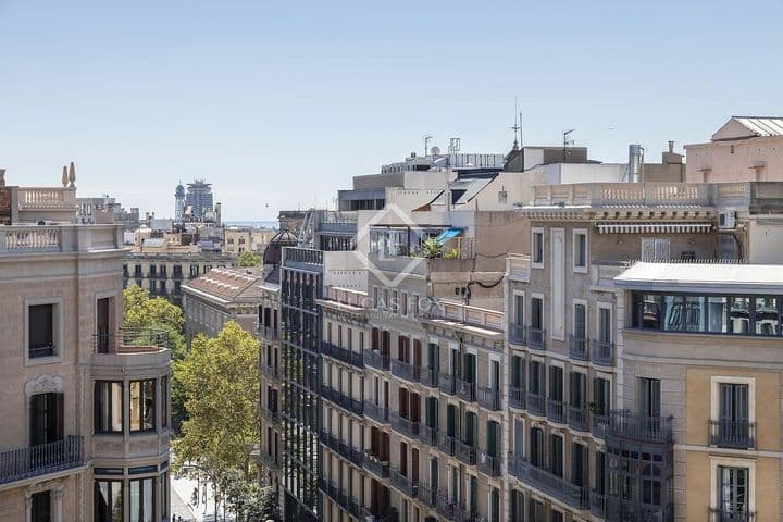 3 bedrooms apartment for rent in Barcelona, Spain - Image 11