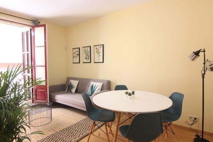 2 bedrooms apartment for rent in Sants-Montjuic, Spain - Image 12