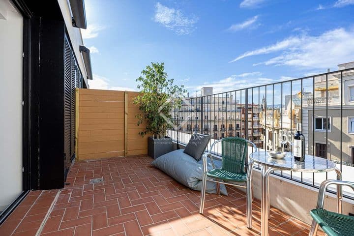 1 bedroom apartment for rent in Barcelona, Spain - Image 8