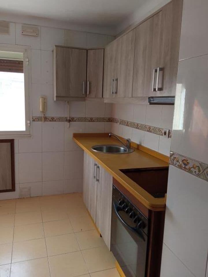 2 bedrooms apartment for sale in Oviedo, Spain - Image 2